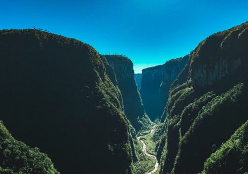 NOME_DO_JOB_HOR_V01.00_09_00_07.Still040-min